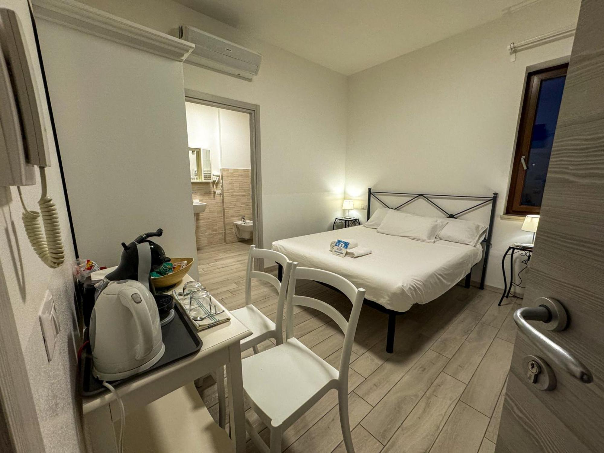 Sg Rooms - Casa Laura Peschiera del Garda Exteriör bild